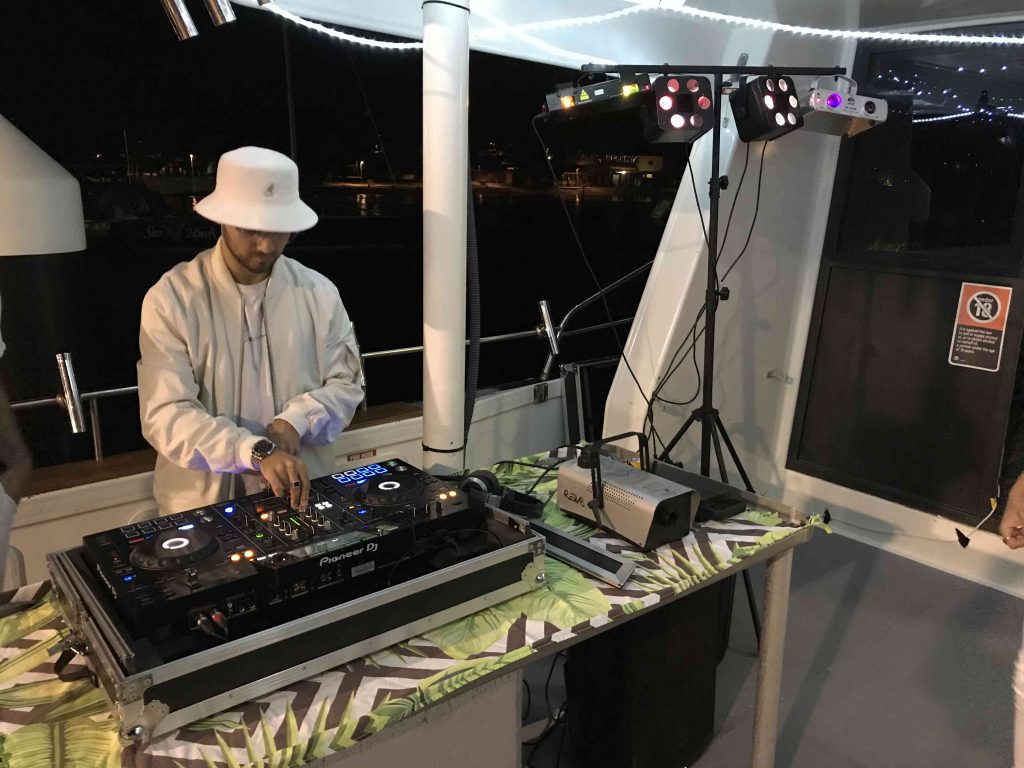 DJ party boat Cronulla